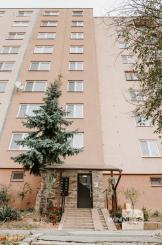 Ponúkame na PREDAJ 3-izbový byt blízko centra mesta Vranov nad Topľou