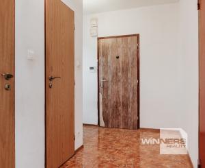 Ponúkame na PREDAJ 3-izbový byt blízko centra mesta Vranov nad Topľou