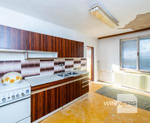 Exkluzívne na predaj rodinný dom v meste Humenné časť Dubník.