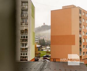 REZERVOVANÉ - Exkluzívne na predaj 4i byt po čiastočnej rekonštrukcií v Banskej Štiavnici