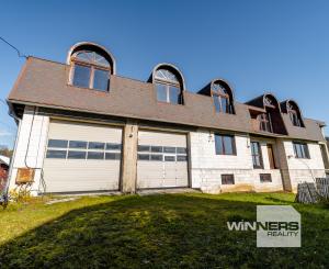 Výhradne ponúkame na predaj priestranný rozostavaný multifunkčný objekt (pôvodne RD) v pokojnej lokalite, v obci Chmelnica