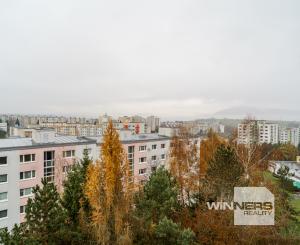 Na predaj vkusne zrekonštruovaný 3-izbový byt s lodžiou na Magurskej ulici v Sásovej, Banská Bystrica