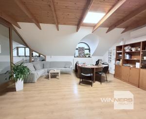 Na prenájom: reprezentatívne komerčné priestory v Čemernom – frekventovaná časť mesta Vranov nad Topľou