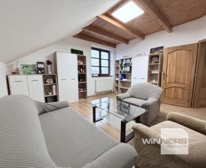 Na prenájom: reprezentatívne komerčné priestory v Čemernom – frekventovaná časť mesta Vranov nad Topľou