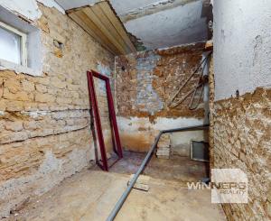 Cinobaňa - starší RD s pozemkom 4539m2