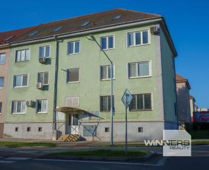 Ponúkame na predaj nebytové priestory o rozlohe 80m2 v centre mesta Veľké Kapušany