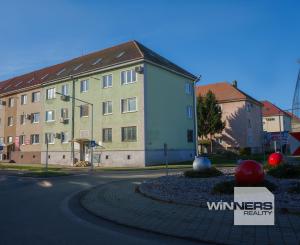 Ponúkame na predaj nebytové priestory o rozlohe 80m2 v centre mesta Veľké Kapušany