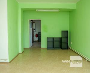 Ponúkame na predaj nebytové priestory o rozlohe 80m2 v centre mesta Veľké Kapušany