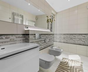 Na predaj moderný rodinný dom, ponúkajúci komfortné a nadštandardné  bývanie