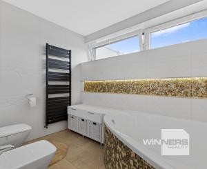 Na predaj moderný rodinný dom, ponúkajúci komfortné a nadštandardné  bývanie