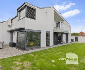 Na predaj moderný rodinný dom, ponúkajúci komfortné a nadštandardné  bývanie