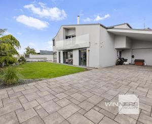 Na predaj moderný rodinný dom, ponúkajúci komfortné a nadštandardné  bývanie