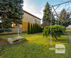 NA PREDAJ: Vidiecky rodinný dom s veľkorysým 50-árovým pozemkom – obec Čierna (okr. Trebišov)