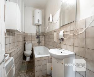 NA PREDAJ: Vidiecky rodinný dom s veľkorysým 50-árovým pozemkom – obec Čierna (okr. Trebišov)