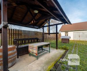 NA PREDAJ: Vidiecky rodinný dom s veľkorysým 50-árovým pozemkom – obec Čierna (okr. Trebišov)