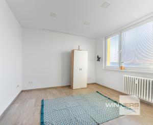 EXKLUZÍVNE: TROJIZBOVÝ VEĽKOMETRÁŽNY BYT V SKALICI