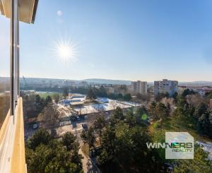 EXKLUZÍVNE: TROJIZBOVÝ VEĽKOMETRÁŽNY BYT V SKALICI