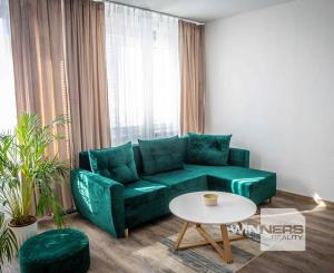 Exkluzívne Vám ponúkame na prenájom  zariadený 1,5 izbový byt v Humennom