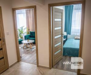 Exkluzívne Vám ponúkame na prenájom  zariadený 1,5 izbový byt v Humennom