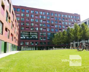 Ponúkame na prenájom 2-izbový byt 60,80m2 v projekte Viktória-Košická ul. BA s parkovaním v garáži