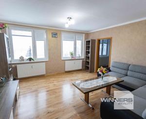 Exkluzívne Vám ponúkame na predaj 3 izbový byt  v Humennom