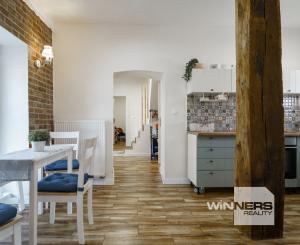 REZERVOVANÉ - Na predaj rodinný dom po kompletnej rekonštrukcii pri Kolpašskom jazere, Banský Studenec - Kolpachy, okres Banská Štiavnica