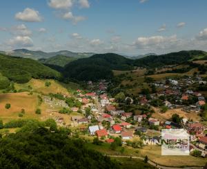 REZERVOVANÉ - Na predaj rodinný dom po kompletnej rekonštrukcii pri Kolpašskom jazere, Banský Studenec - Kolpachy, okres Banská Štiavnica