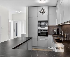 Predaj 4-izbový rodinný dom, novostavba, pozemok 302 m2, Láb, Malacky