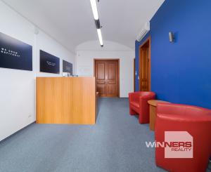 Reprezentatívne kancelárske priestory, prenájom, 303 m2, klimatizácia, parking v uzavretom dvore, Kováčska, Košice