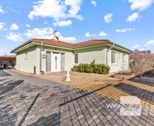 Na predaj moderný rodinný dom, ponúkajúci komfortné bývanie