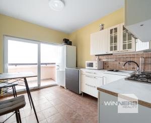 Ponúkame Vám priestranný 4i byt s loggiou na 7. poschodí na sídlisku KVP – Klimkovičova ul.