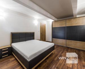 5-izbový byt na prenájom, historické centrum Košíc s parkovaním, 200m2