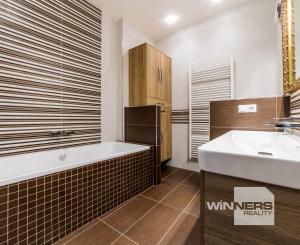 5-izbový byt na prenájom, historické centrum Košíc s parkovaním, 200m2