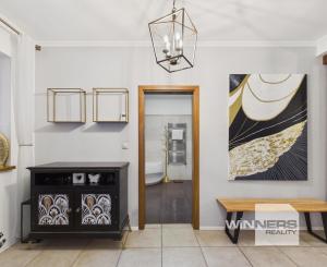 REZERVOVANÉ - Predaj rodinný dom s garážou, pozemok 406 m2, Široká ulica, Skalica