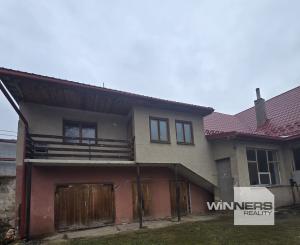 REZERVOVANÉ - Exkluzívne na predaj rodinný dom po čiastočnej rekonštrukcii v obci Holumnica, okres Kežmarok