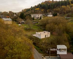 EXKLUZÍVNE NA PREDAJ: Rozostavaný rodinný dom v obci Ilija, okres Banská Štiavnica