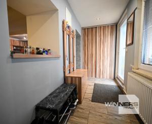 PREDAJ, INVESTIČNÁ NEHNUTEĽNOSŤ S OKAMŽITÝM VÝNOSOM, RODINNÝ DOM – 3 BYTOVÉ JEDNOTKY POD JEDNOU STRECHOU, Hlohovec