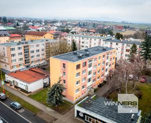 REZERVOVANÉ - 1-izbový byt po rekonštrukcii - Sečovce, Obchodná ulica, 31 m2!