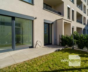 NA PREDAJ NOVOSTAVBA 2-izbový byt 62,38m2 s predzáhradkou, pivnicou a park. státím v projekte Prúdy, ul. Včelárska Trnava