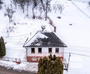 REZERVOVANÉ - Na predaj jednopodlažný rodinný dom v obci Porúbka