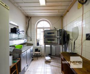 NA PREDAJ – Polyfunkčný objekt, Banská Štiavnica – Križovatka