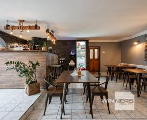 NA PREDAJ – Polyfunkčný objekt, Banská Štiavnica – Križovatka