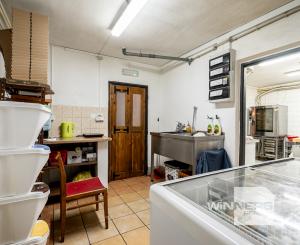 NA PREDAJ – Polyfunkčný objekt, Banská Štiavnica – Križovatka