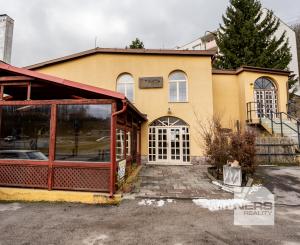 NA PREDAJ – Polyfunkčný objekt, Banská Štiavnica – Križovatka