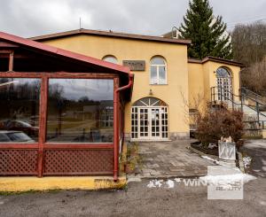 NA PREDAJ – Polyfunkčný objekt, Banská Štiavnica – Križovatka