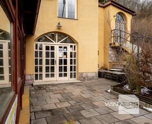 NA PREDAJ – Polyfunkčný objekt, Banská Štiavnica – Križovatka