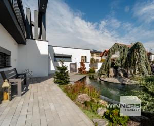 Exkluzívna novostavba rodinného domu, predaj, 650 m2 úžitková plocha, bazén, s kompletným zariadením, Polesná, Košice - Krásna, Na Hore