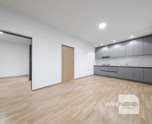 4-izbový rodinný dom, predaj, rozloha pozemku 1093 m2, Tyršova ulica, Sobrance