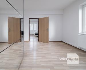 4-izbový rodinný dom, predaj, rozloha pozemku 1093 m2, Tyršova ulica, Sobrance