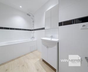 4-izbový rodinný dom, predaj, rozloha pozemku 1093 m2, Tyršova ulica, Sobrance